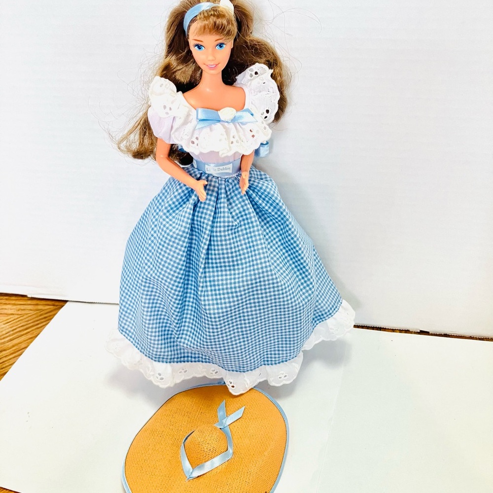 Barbie 1997 Little Debbie Fashion Doll Incomplete Read - Picture 2 of 8